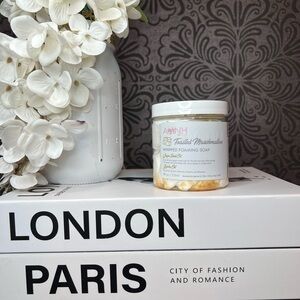 AMINNAH Toasted Marshmallow Whipped Foaming Soap